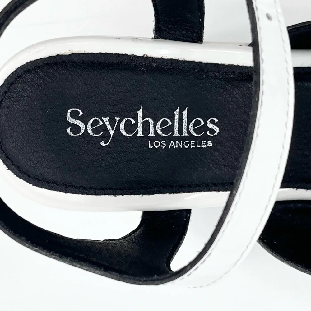 NEW Seychelles Loosen Buckled Up White Patent Leather 90s Platform Sandals 8.5